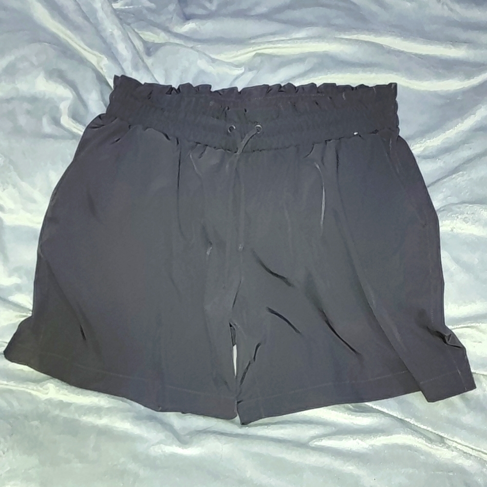 Mondetta Performance Luxury Shorts